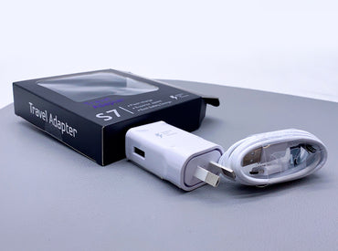 Samsung travel charger with Micro USB cable