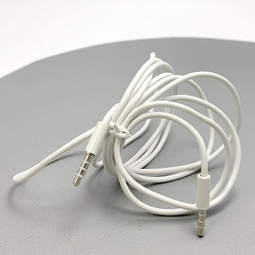 3.5mm Aux cable white
