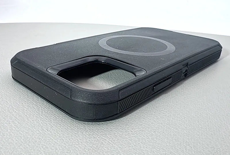 Case for Iphone 15 Pro max 6.7 Maxguard Adventure Guard Magfit 2 in 1