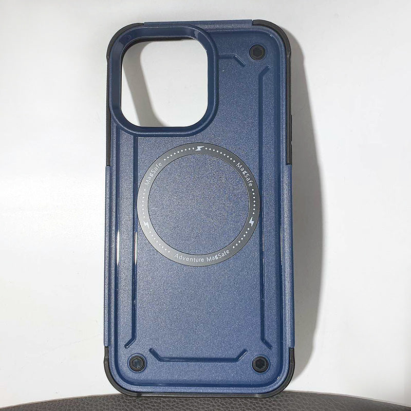 Case for Iphone 14 Plus / 15 Plus 6.7 Adventure heavy duty Magfit  (white box)