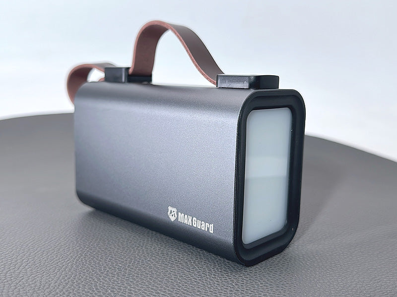 Maxguard 30000 mah PD 100W super fast charging power bank for laptop MD100W