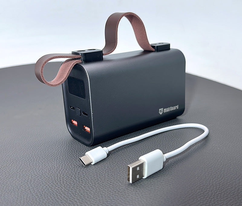 Maxguard 30000 mah PD 100W super fast charging power bank for laptop MD100W