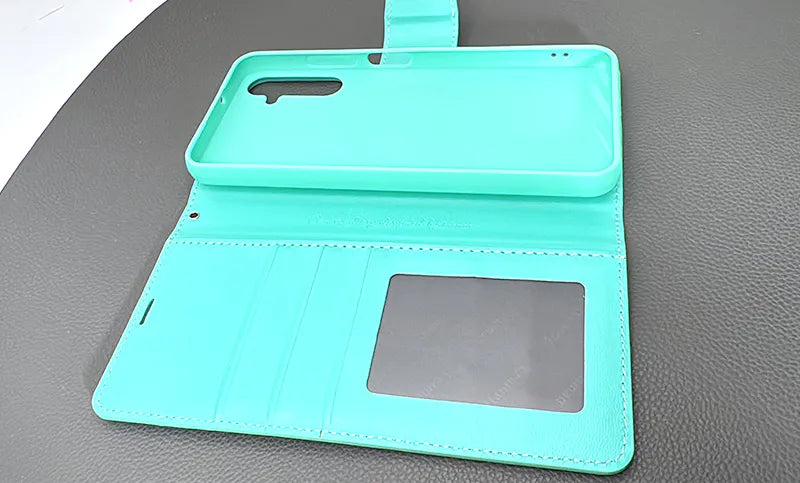 Case for iPhone 17 6.3 Hanman Wallet