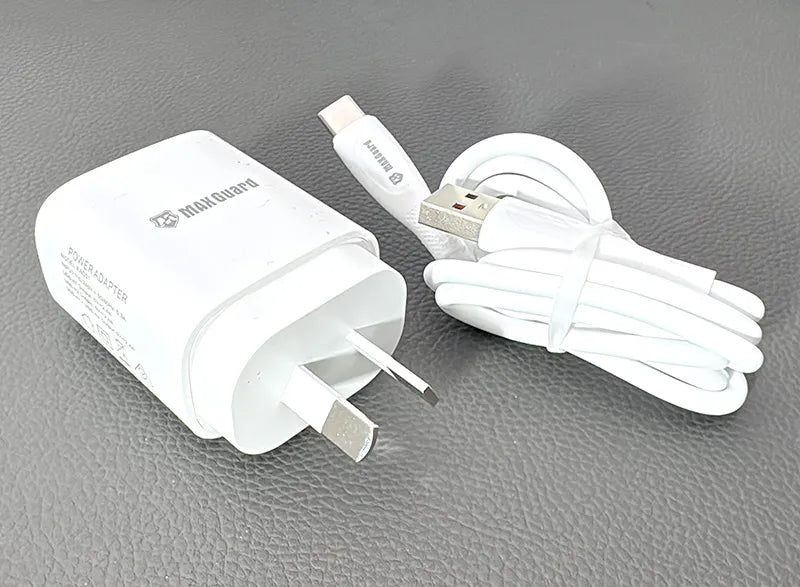 Maxguard KAC01T 2.4A wall charger with USB-A to C combo