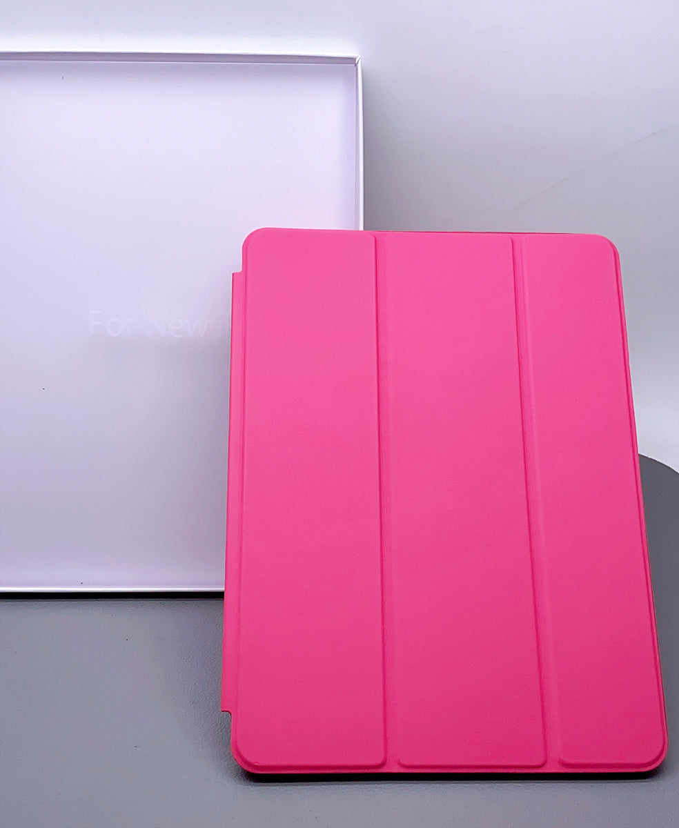 ipad new 9.7 app or smart box case