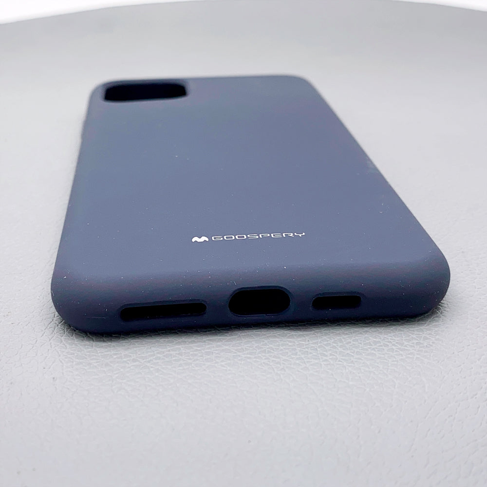 iPhone 14 Plus / 15 Plus 6.7 mercury, silicone case