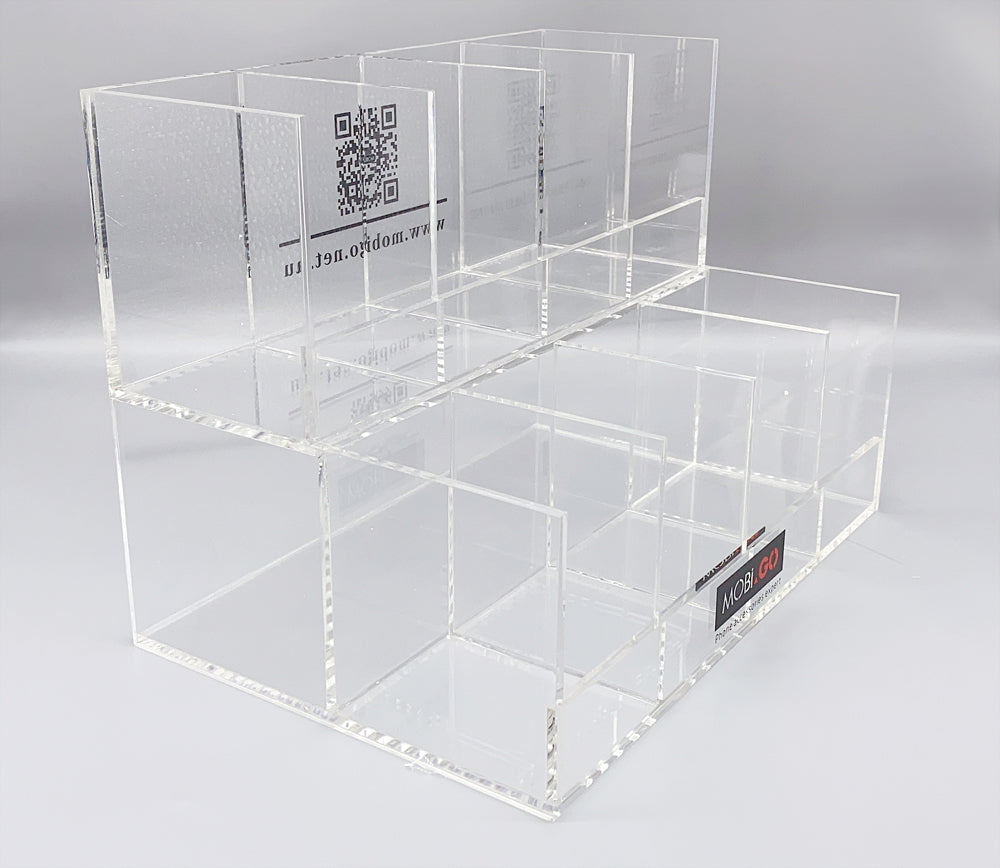 Double shelf display showcase for Mobigo