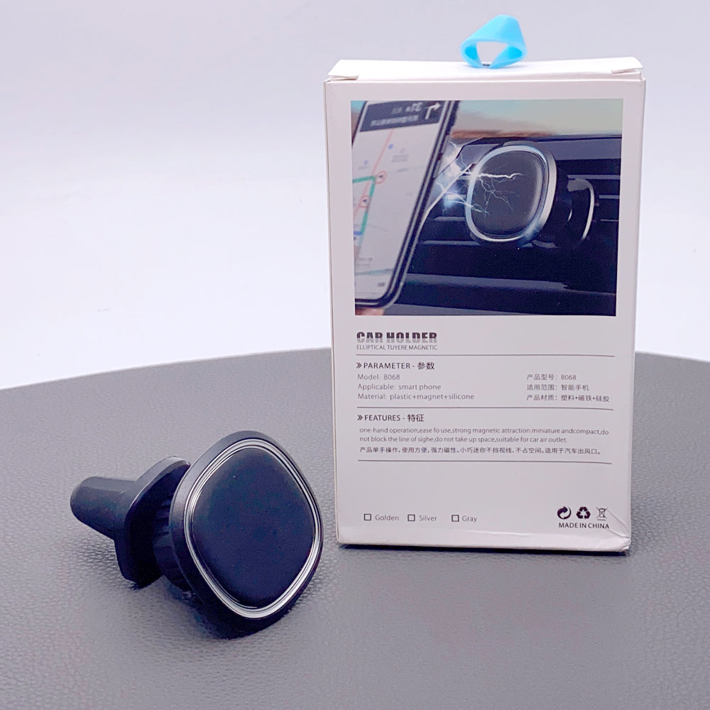Magnetic car holder B068
