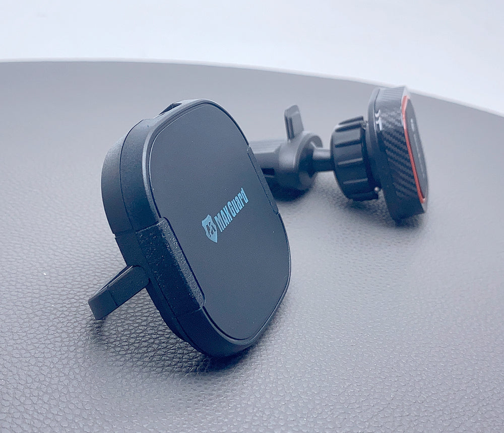 Maxguard 15W magsafe wireless charger air vent car holder MG380C