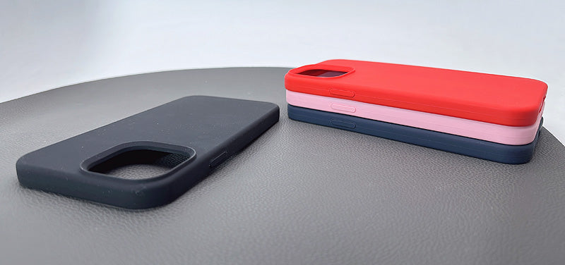 iPhone 14 6.1 Kinglink silicon magsafe case (strong magnetic) (13 6.1 fit)