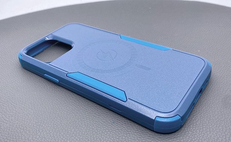 iPhone 13 6.1 Adventurer heavy duty magsafe case (yellow box)(14 6.1 fit)