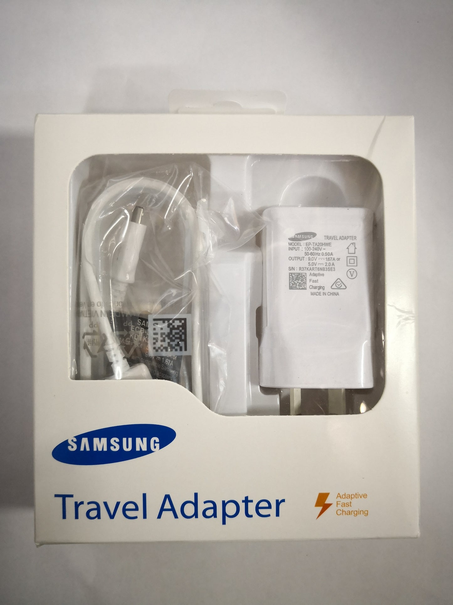 Samsung travel charger with Micro USB cable